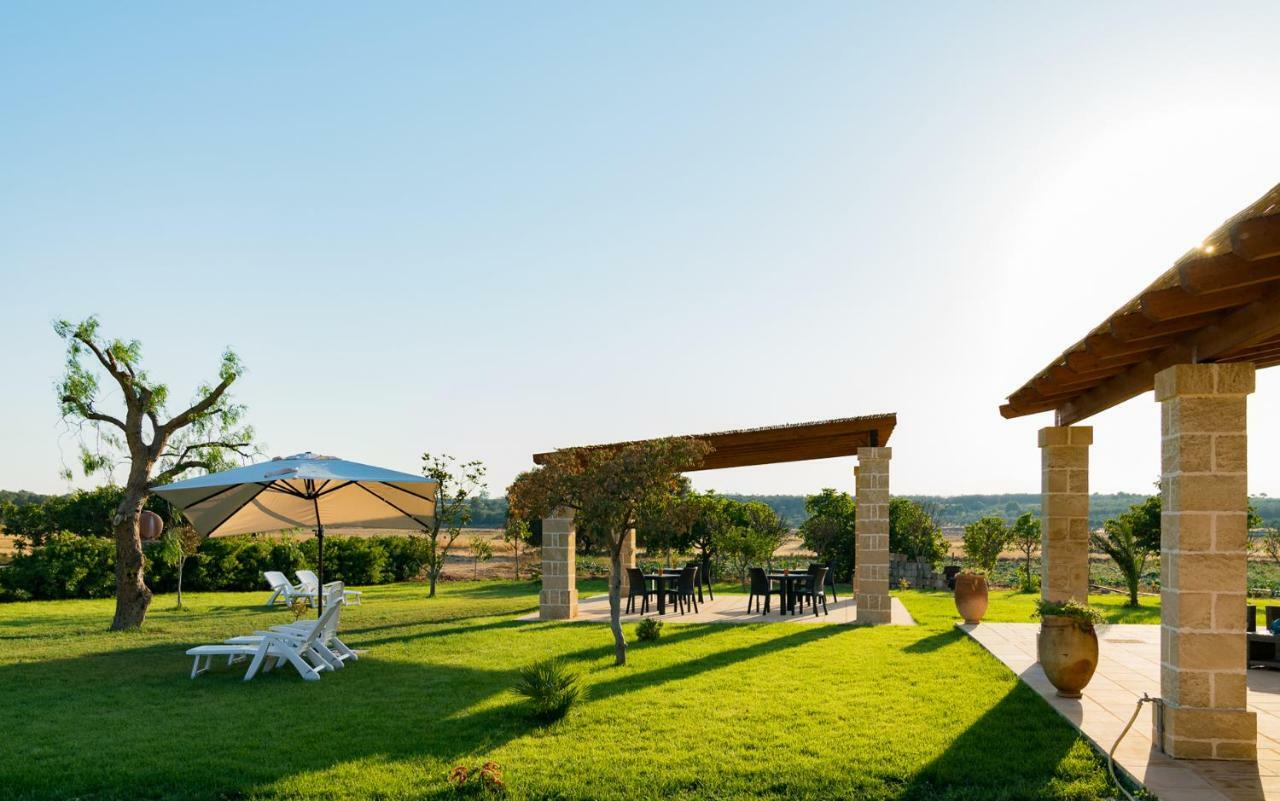 Villa Casale Cerfignano Exteriör bild